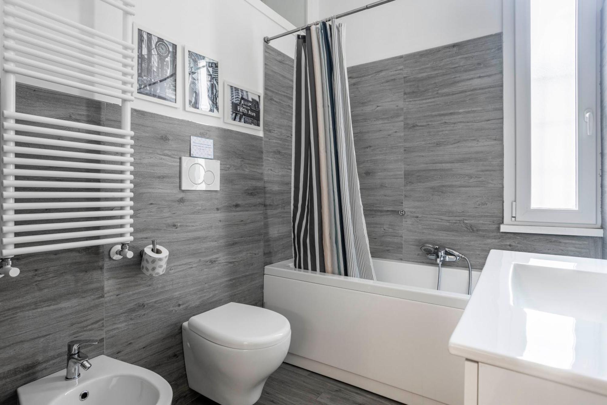 רומא Merulana Deluxe Apartment מראה חיצוני תמונה