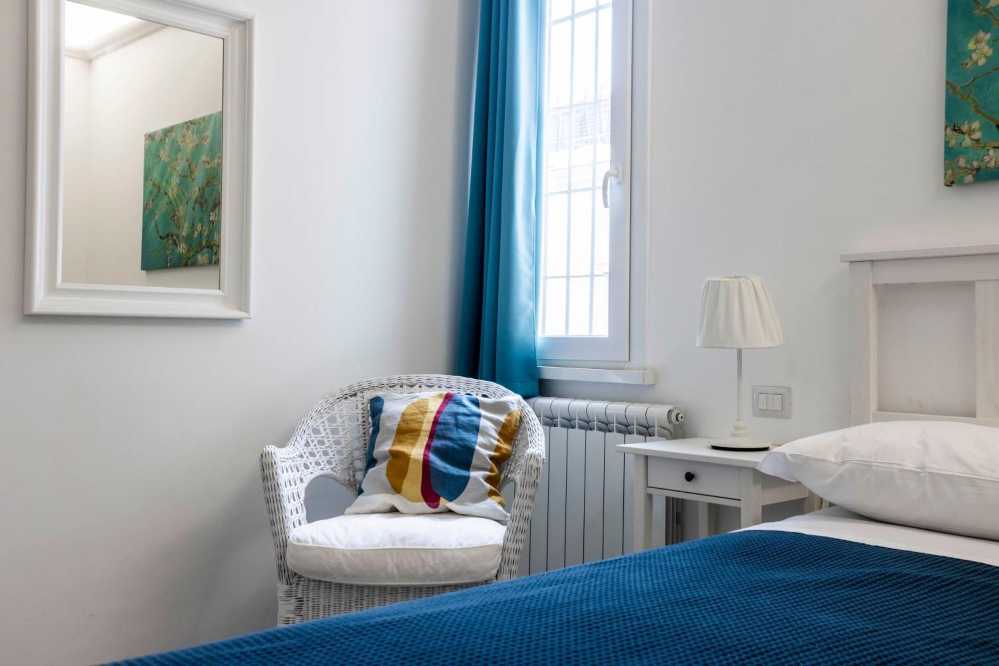 רומא Merulana Deluxe Apartment מראה חיצוני תמונה